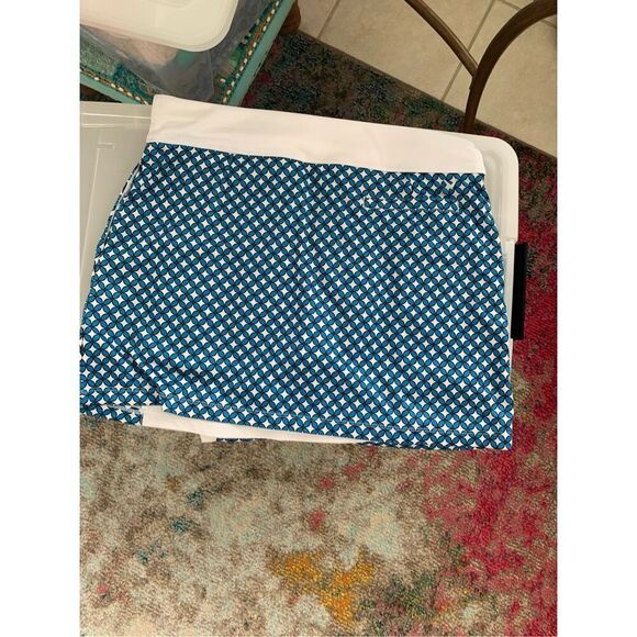 Callaway True Sculpt Opti-Dri Blue Geo Wrap Golf Skort NWOT with beautiful - Picture 2 of 9